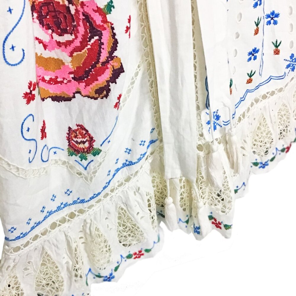 FARM RIO White Multi Colored Embroidered Scarf Maxi Dress - Picture 6 of 16